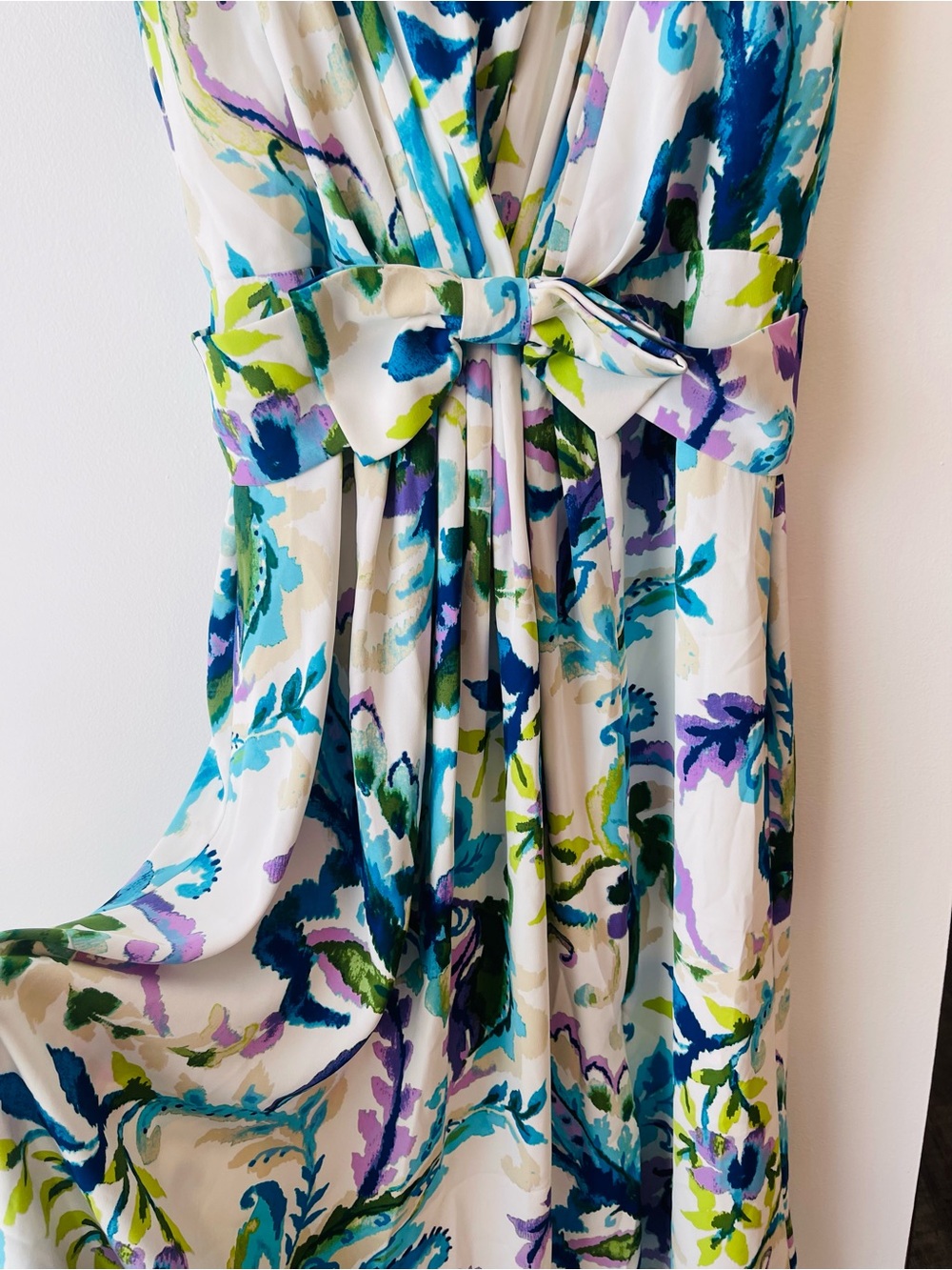 Ralph Lauren Strapless Floral Tie-Waist Midi Dress in White and Blue - Picture 4 of 6